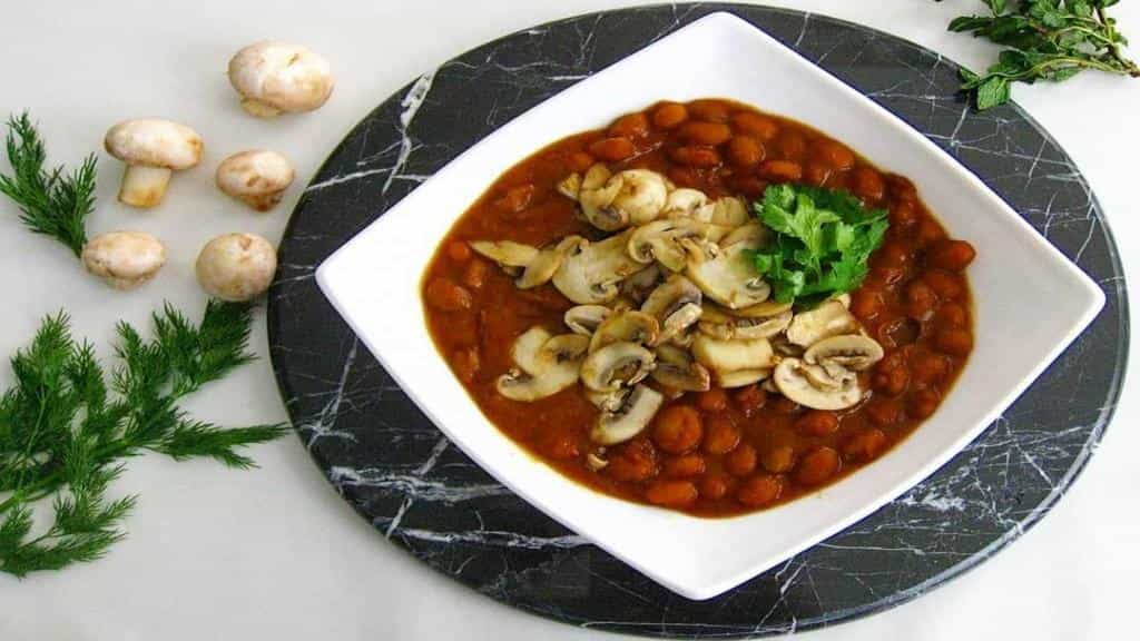 کنسرو لوبیا اروم آدا با طعم اصیل و بسته بندی مطمئن 6